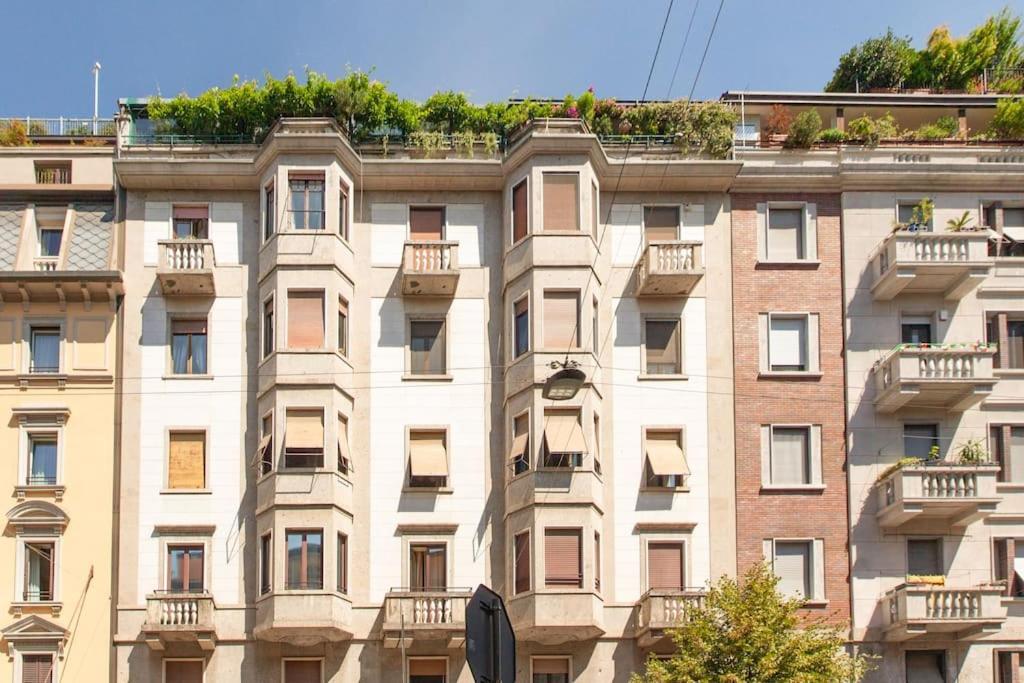 Sunshine-Filled Central On Subway Milão Exterior foto
